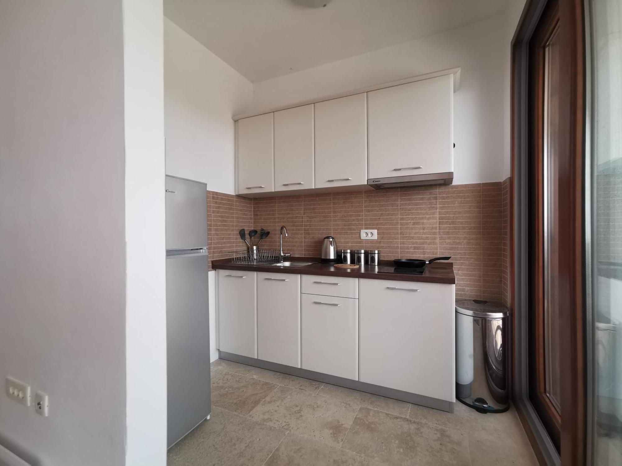 New Luxury Apartments Bar Rom bilde